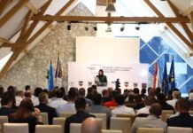 Usvojenim preporukama okončan prvi Biznis forum u Sjenici